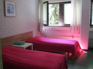 Мотели Minimotel Тохмаярви Двухместный номер с 2 отдельными кроватями и общей ванной комнатой-3